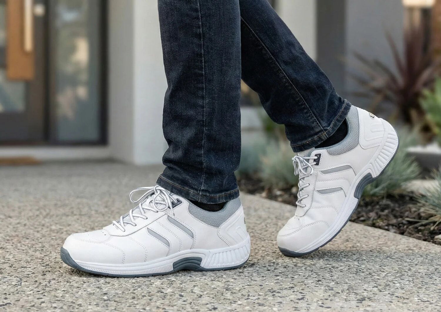 Pacific Palisades - White - Footwear Men Sneakers