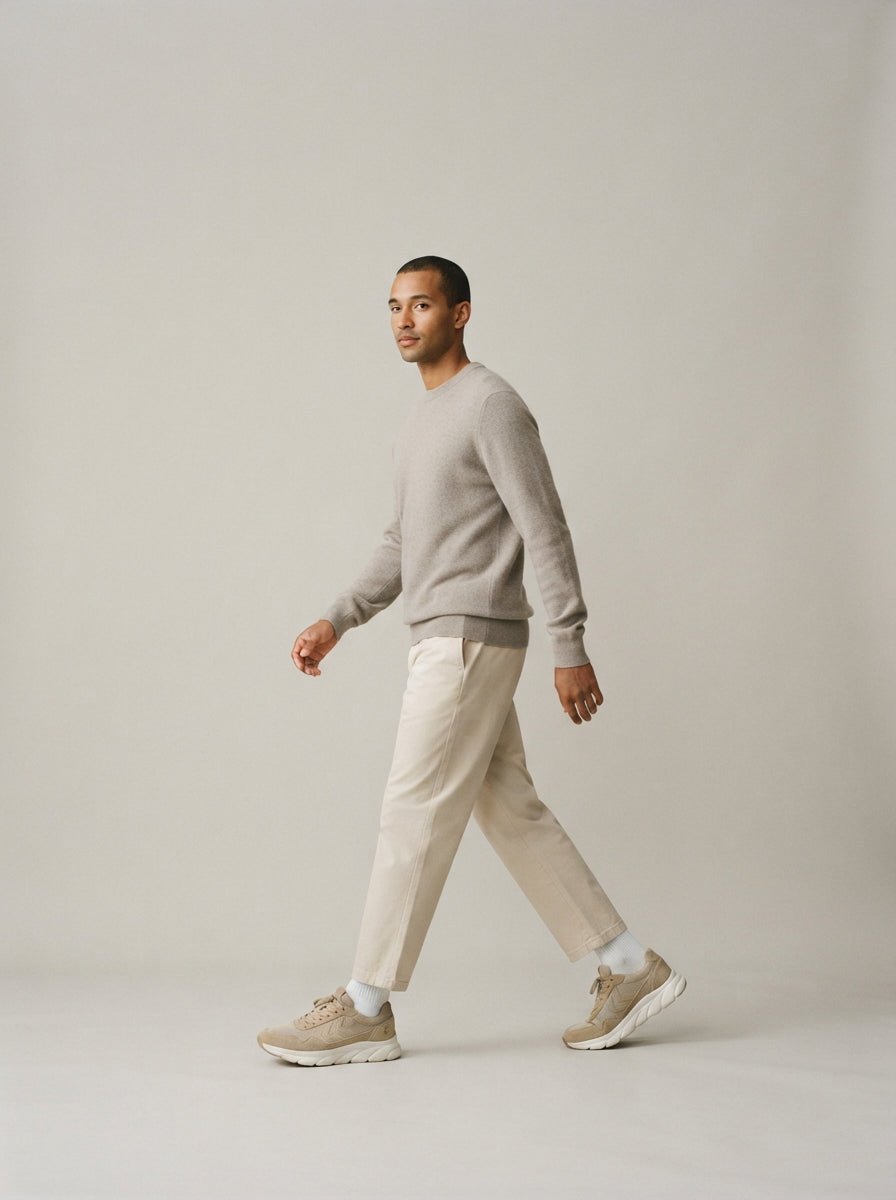 Man walking in Aloften comfort sneakers
