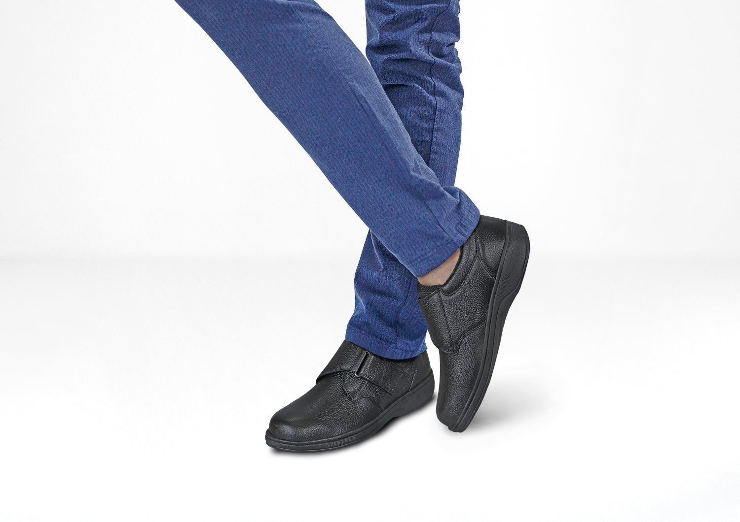 Broadway - Black - Footwear Men Casual