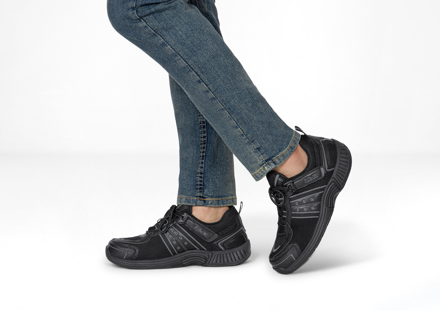 Monterey Bay Tie-Less - Black - Footwear Men Sneakers Tie-Less