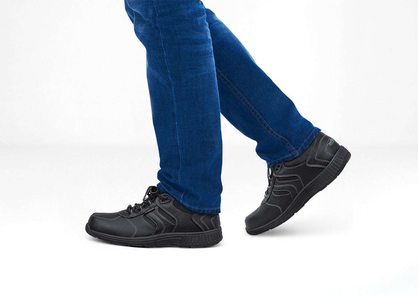 Pacific Palisades Waterproof - Black - Footwear Men Sneakers
