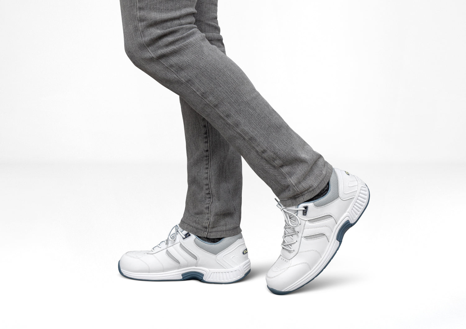 Pacific Palisades - White - Footwear Men Sneakers