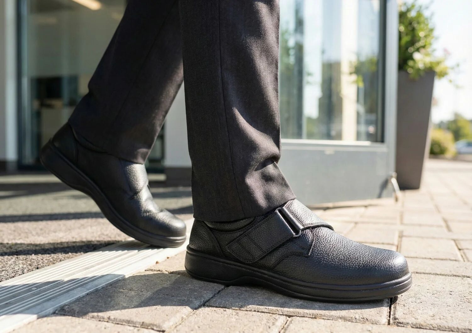 Broadway - Black - Footwear Men Casual